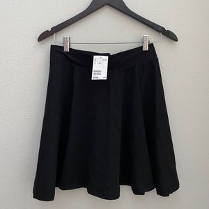 H&M Skater Skirt | Size: S